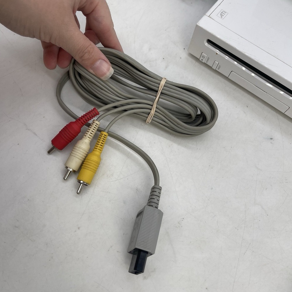 Nintendo Wii Replacement Gamecube Compatible RVL-001 Tested Works Console ONLY - Picture 4 of 11